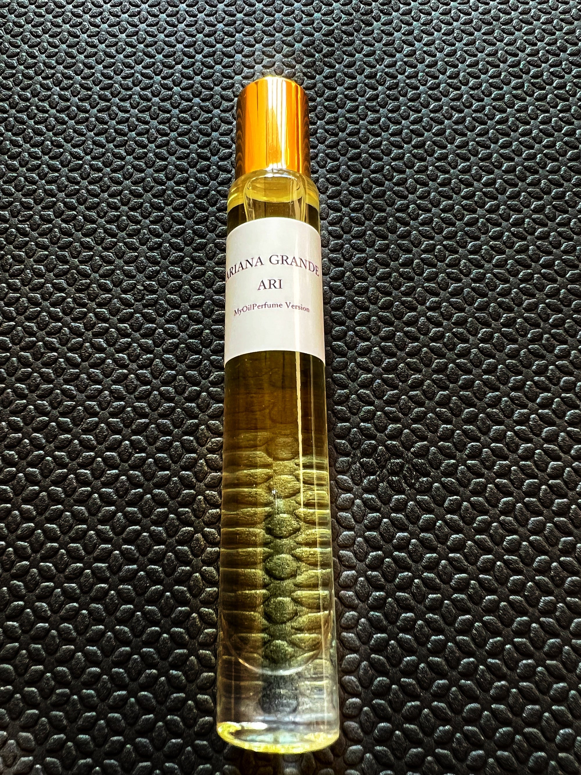 MyOilPerfume Compare Product to Ariana Grande - Ari